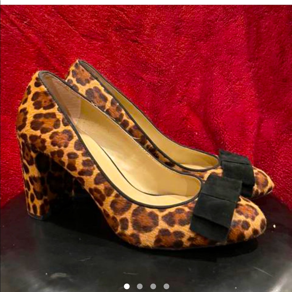 Cheetah print pumps
